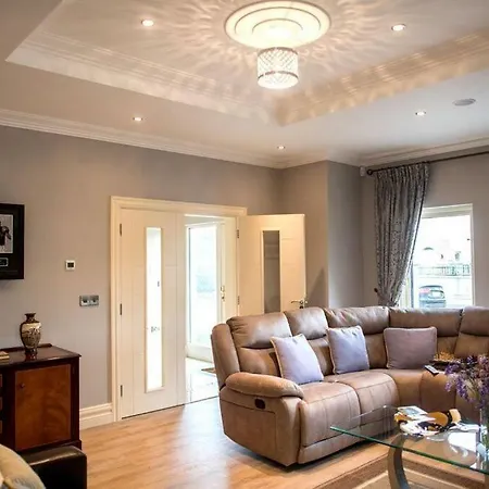 בית נופש Bluebell House קיל איירן