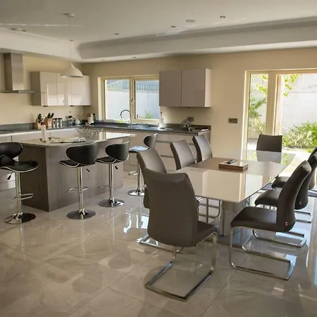 בית נופש Bluebell House קיל איירן